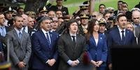 Milei esteve no memorial que homenageia os 649 argentinos mortos