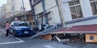 Vídeos publicados nas redes sociais mostram prédios destruídos após tremor de terra