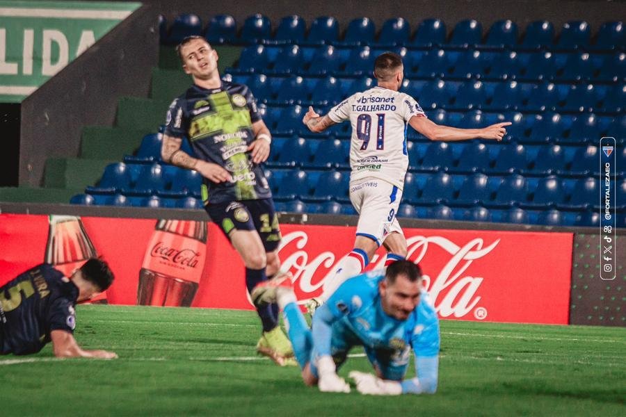 No est&aacute;dio Defensores Del Chaco, em Assun&ccedil;&atilde;o, Fortaleza superou o Trinidense-PAR&nbsp;por 2 a 0