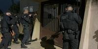 Policiais civis deflagraram operação contra agiotas em Alvorada