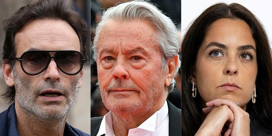 Imagem mostra o ator Alain Delon (C) e seus filhos Anthony Delon e Anouchka Delon