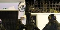 Forças equatorianas invadiram embaixada mexicana em Quito