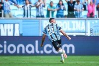 Pavón marcou logo na estreia pelo Grêmio