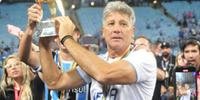 Renato afirma que Grêmio pretende contratar novos reforços