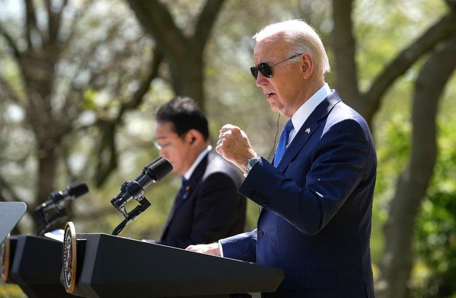 V&iacute;nculos entre EUA e Jap&atilde;o "se estendem at&eacute; a Lua", afirmou Biden durante visita do primeiro-ministro japon&ecirc;s