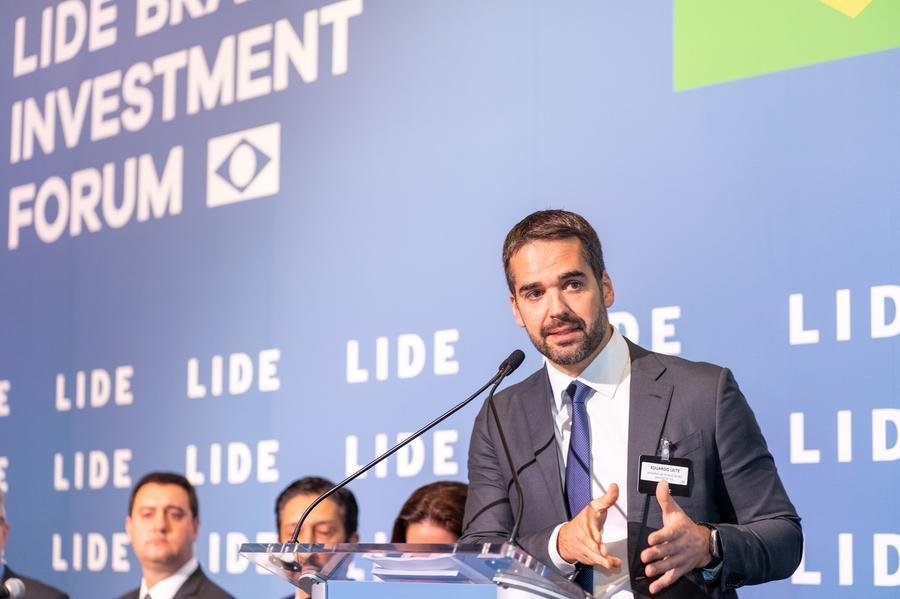 Governador deseja enviar texto para Assembleia amanh&atilde;, mas base quer mais tempo