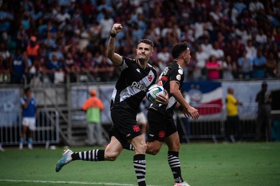 Atacante Vegetti &eacute; a maior esperan&ccedil;a de gols do Vasco