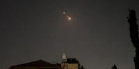 Irã lançou ataque combinado de drones e mísseis