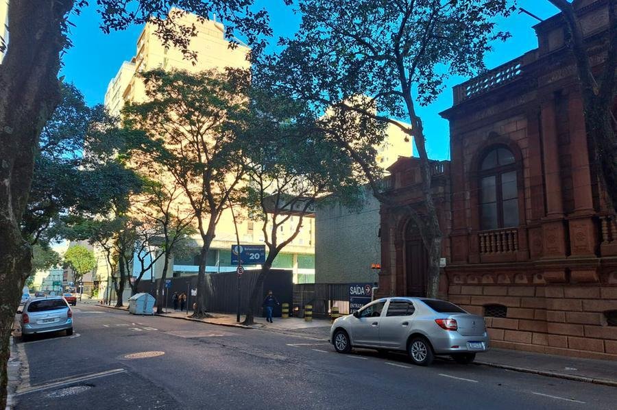 Empreendimento estava projetado para ser constru&iacute;do ao lado do museu, na rua Duque de Caxias