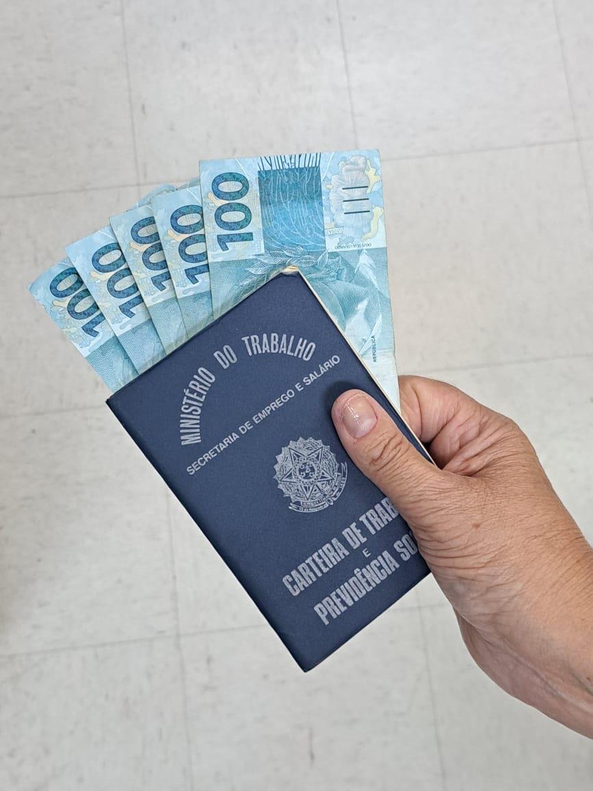 Rendimento da popula&ccedil;&atilde;o brasileira aumenta em 2023