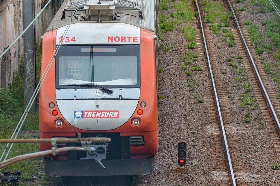 Trensurb ainda n&atilde;o foi removida do PND, apesar de promessa feita pelo diretor-presidente Fernando Marroni