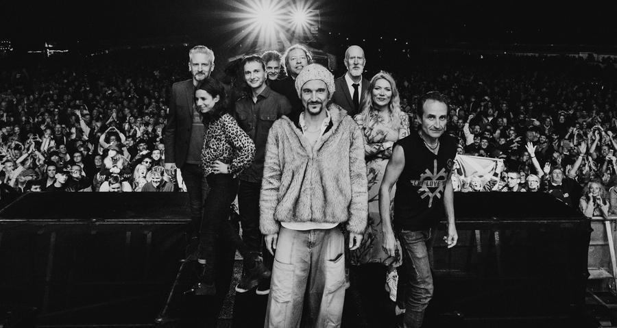 Com 42 anos de carreira e 25 milh&otilde;es de &aacute;lbuns vendidos, James est&aacute; entre as bandas de rock alternativo de maior sucesso comercial e art&iacute;stico