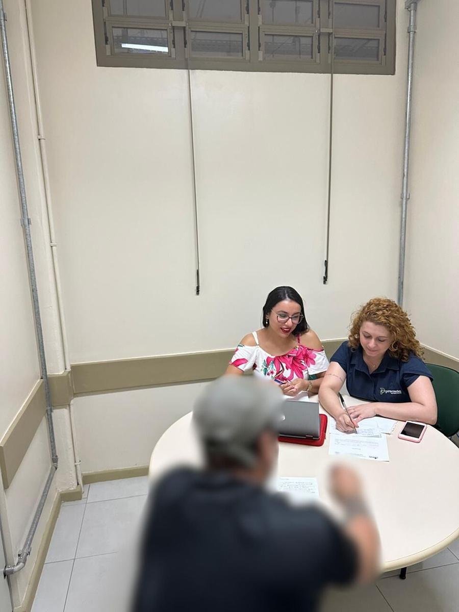 Acad&ecirc;micas da Unipampa prestam atendimento em S&atilde;o Borja a pessoas em desvantagem social