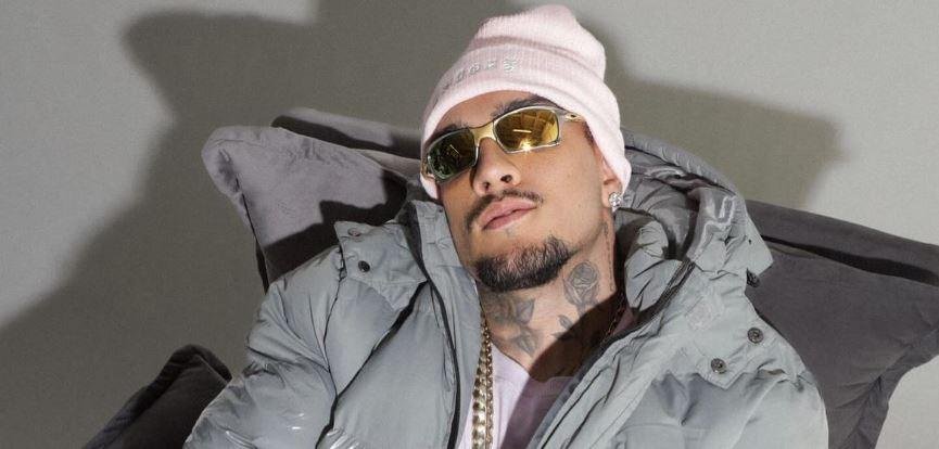 MC Binn reclama de pessoas que o ofendem nas redes sociais