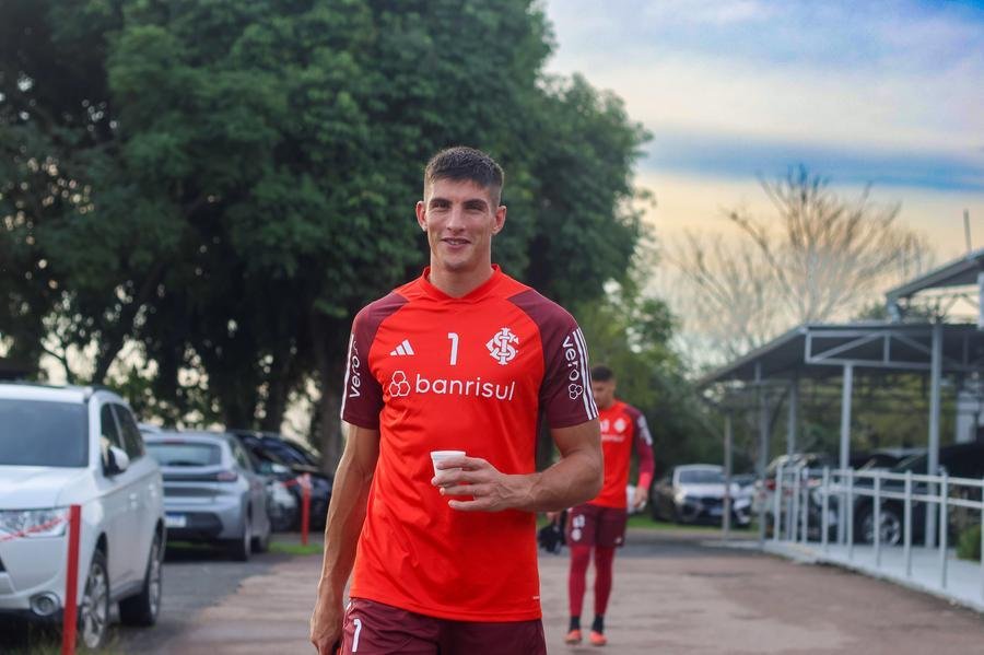 Rochet vai estar no gol colorado neste domingo, no Beira-Rio