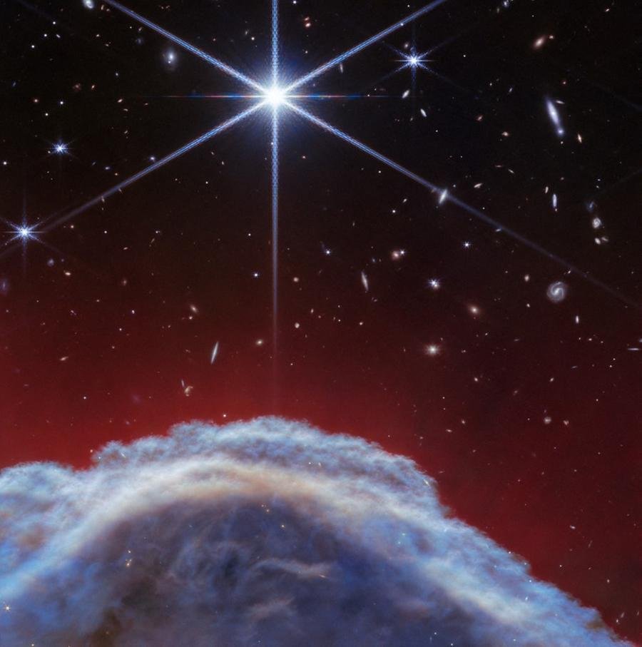 Telesc&oacute;pio Webb capta imagens impactantes da nebulosa &ldquo;Cabe&ccedil;a de cavalo&rdquo;