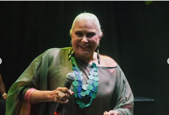 "A Amaz&ocirc;nia n&atilde;o faz parte do Brasil? A cultura amaz&ocirc;nica, nortista, n&atilde;o &eacute; parte deste pa&iacute;s?", questionou Faf&aacute; em uma publica&ccedil;&atilde;o feita no Instagram