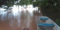 As fortes correntezas causadas pelas chuvas dos últimos dias deixaram a água do Rio Jacuí mais turva