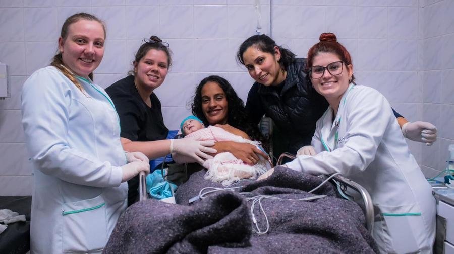 Tudo ocorreu bem e a pequena Mellany nasceu pelas m&atilde;os do grupo de profissionais da Secretaria de Sa&uacute;de do munic&iacute;pio