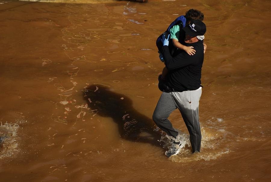 RS lida com as enchentes nos &uacute;ltimos dias