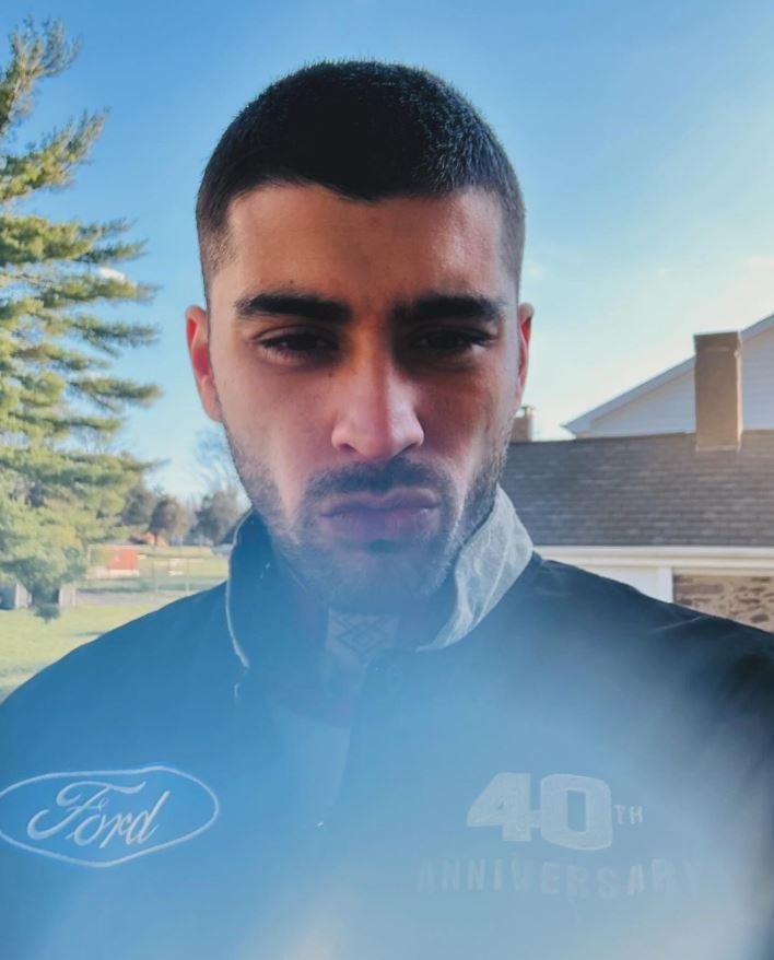 Zayn Malik, ex-membro da boyband One Direction, confessou recentemente que n&atilde;o teve sorte com aplicativos de namoros