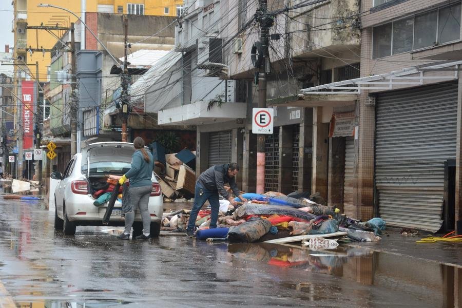 RS passa por momento de reconstru&ccedil;&atilde;o