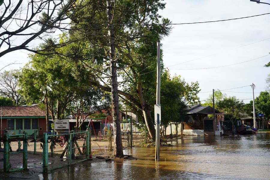 Al&eacute;m da Barrinha, localidades como 25 De Julho, Vila Rica, Porto Blos e Oper&aacute;ria tamb&eacute;m est&atilde;o sendo atingidas pela enchente