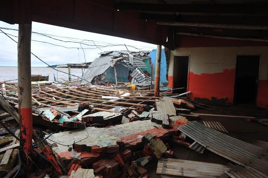 Enchentes deixaram grande destrui&ccedil;&atilde;o no RS