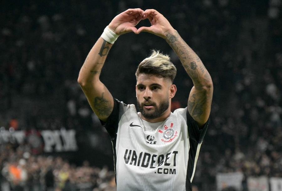 Vit&oacute;ria &eacute; v&aacute;lida pela &uacute;ltima rodada da primeira fase da Copa Sul-Americana