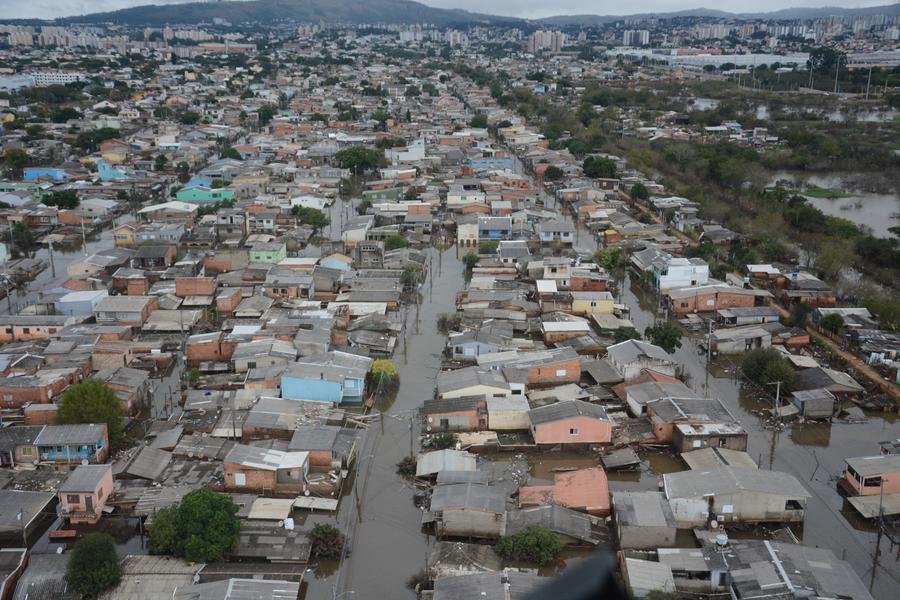 Fam&iacute;lias que tiveram de deixar suas casas t&ecirc;m direito ao aux&iacute;lio