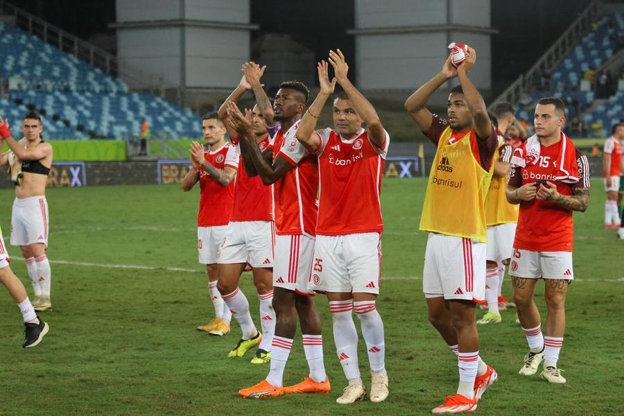 Coudet celebra vit&oacute;ria contra Cuiab&aacute; diante da falta de ritmo: "&Eacute; como um come&ccedil;o de ano"