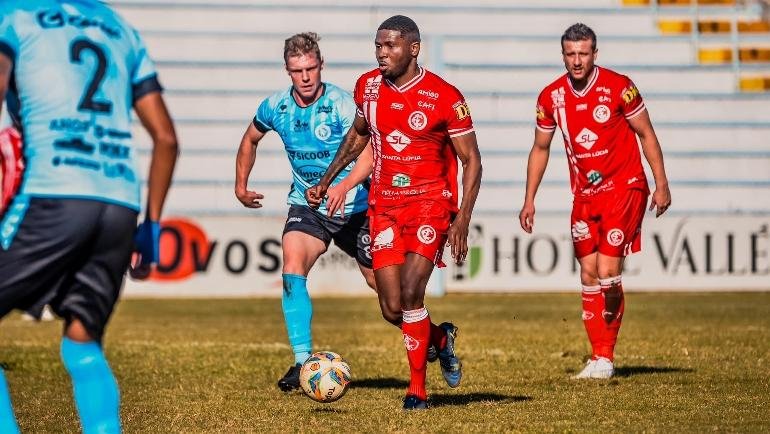 Com a retomada dos jogos da Divis&atilde;o de Acesso, as 16 equipes t&ecirc;m mais nove rodadas at&eacute; o final da fase classificat&oacute;ria.