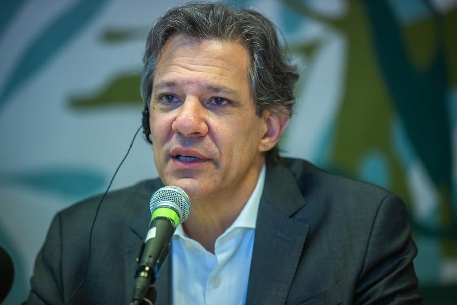 Haddad avalia que resist&ecirc;ncia &agrave; MP que limita uso de PIS/Cofins deve se dissipar