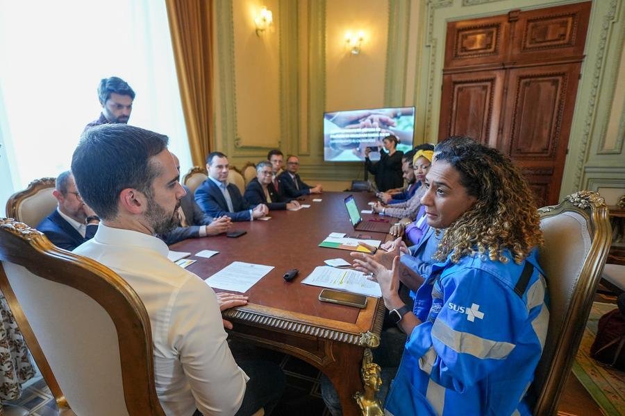 Anielle e Leite se reuniram pela manh&atilde; no Pal&aacute;cio Piratini