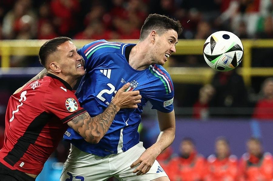 Italianos v&atilde;o enfrentar a Espanha na segunda rodada do Grupo B