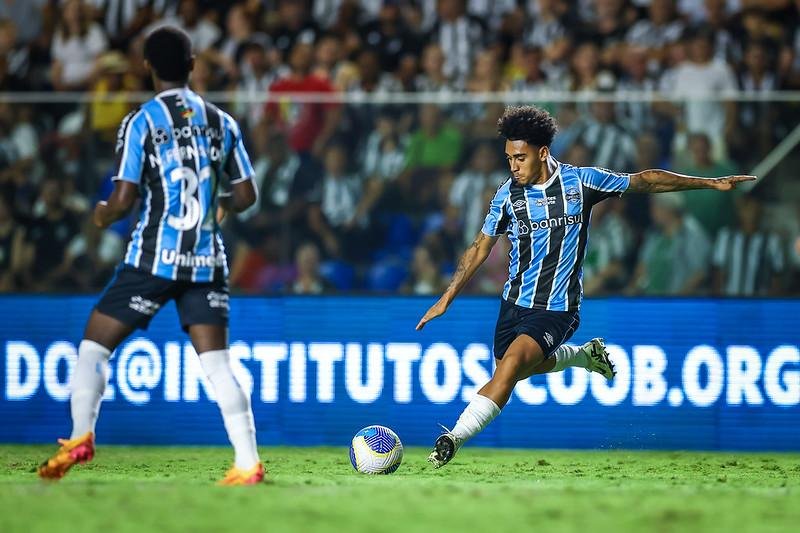 Gr&ecirc;mio: derrota tem oscila&ccedil;&atilde;o de time e proje&ccedil;&atilde;o de primeiro turno sofrido