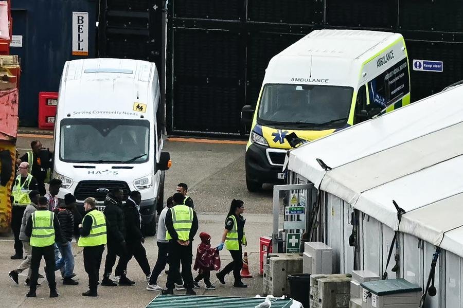 Reino Unido tem recorde de entrada de migrantes a duas semanas das elei&ccedil;&otilde;es