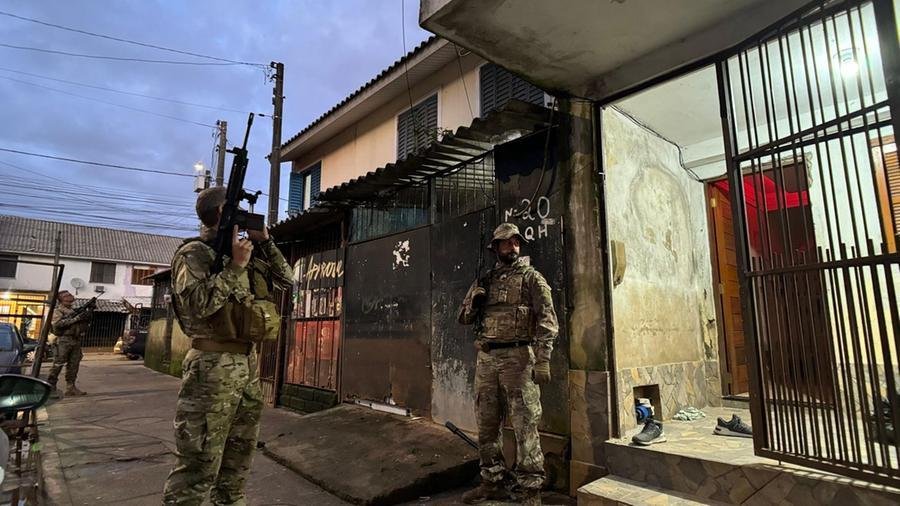 A&ccedil;&atilde;o combate crimes de homic&iacute;dio e extors&atilde;o em cidades da regi&atilde;o Metropolitana