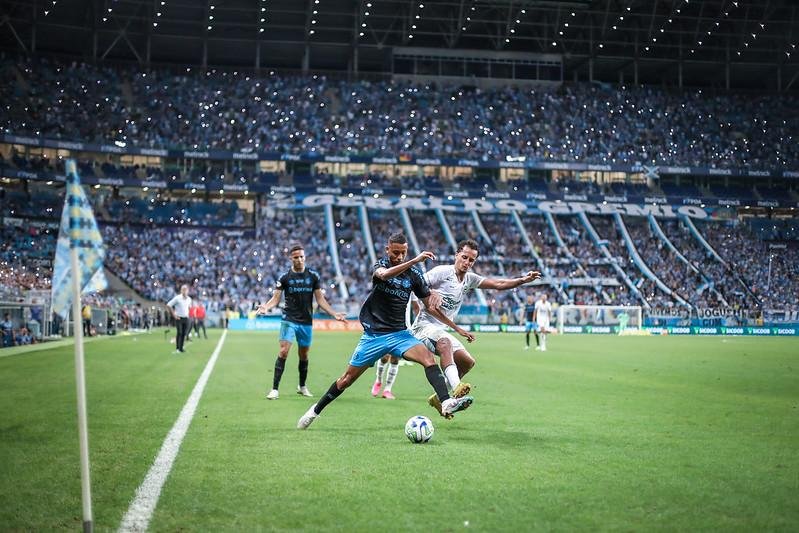 Gr&ecirc;mio e OAS travam um novo conflito sobre a Arena
