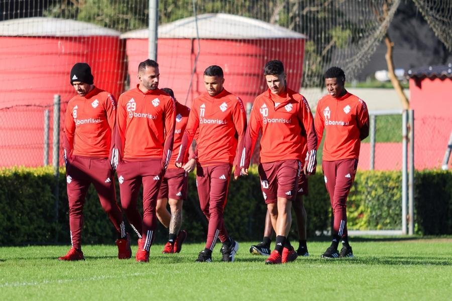 Inter quer vit&oacute;ria para encostar na parte de cima da tabela