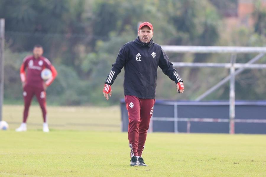 Partida marca a estr&eacute;ia de Mano Menezes no time carioca