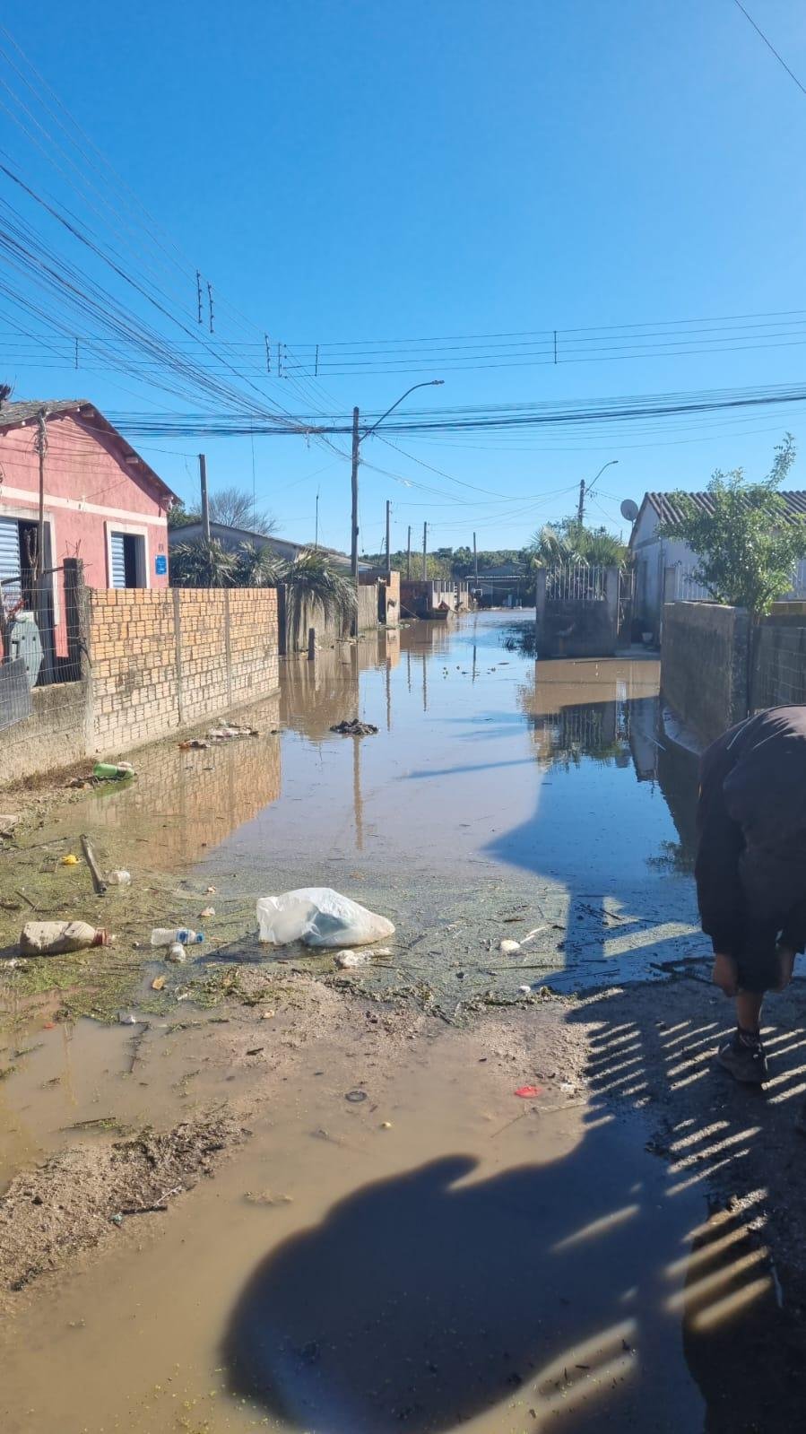 Localidades como Cedrinho, Junquinho e a Divin&eacute;ia seguem sofrendo com o avan&ccedil;o da Lagoa dos Patos