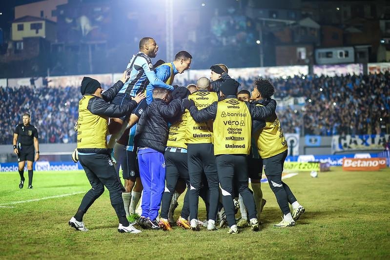 Op&ccedil;&atilde;o de Renato por JP Galv&atilde;o irritou torcida gremista