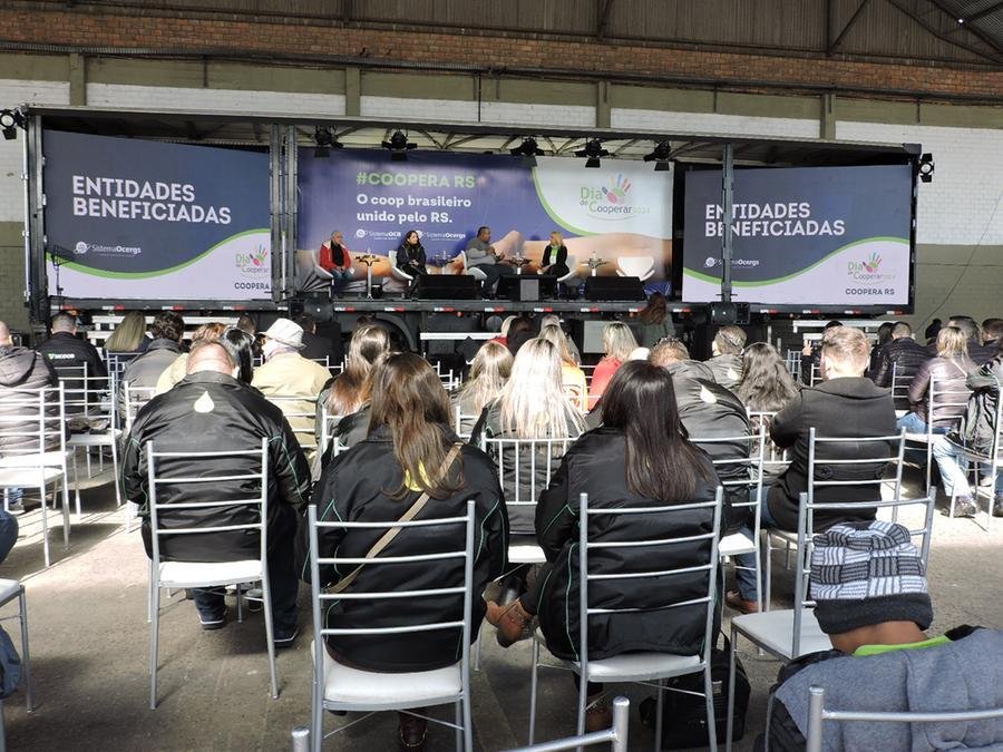 Mais de 30 cooperativas fizeram parte do Coopera RS, criado para auxiliar as comunidades afetadas pelas enchentes