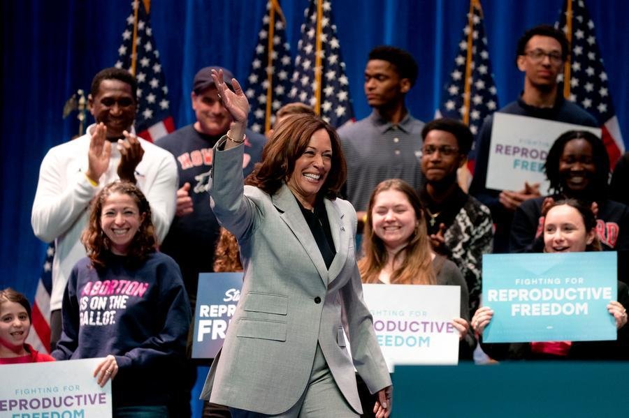 Kamala Harris &eacute; a favorita do partido Democrata para concorrer &agrave; elei&ccedil;&atilde;o presidencial