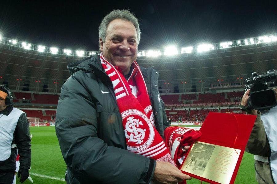 Ao todo, Abel Braga teve sete passagens pela casamata colorada