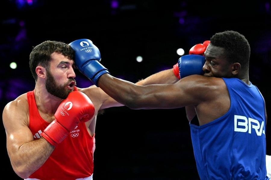 Keno Marley estreia com vit&oacute;ria no boxe de Paris-2024 e avan&ccedil;a &agrave;s quartas de final