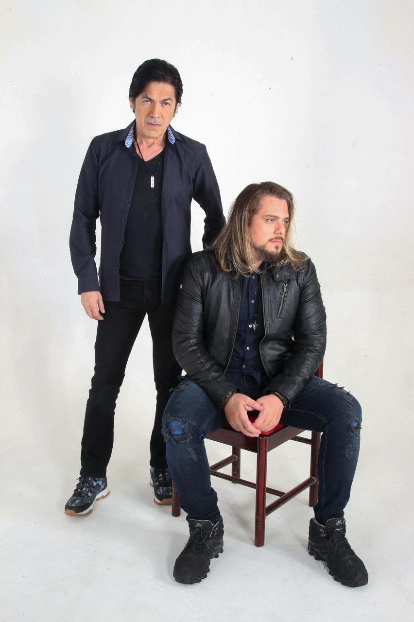 Show do "Tears for Fears Experience" conta com o vocalista Di Fabianno e o baixista Paulo Soveral