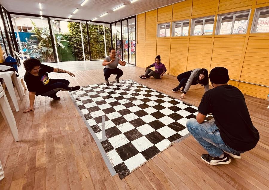 O programa ir&aacute; formar gratuitamente 570 alunos atrav&eacute;s de oficinas com 24 horas, sendo 8 encontros de 3 horas-aula cada.
