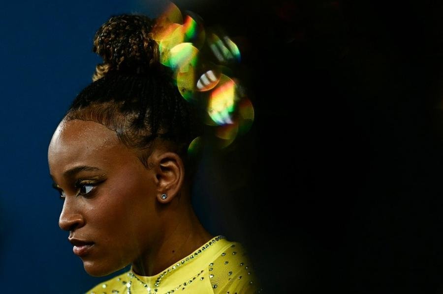 A prata conquistada nesta quinta-feira no individual geral da gin&aacute;stica art&iacute;stica em Paris-2024 &eacute; a quarta da atleta desde T&oacute;quio